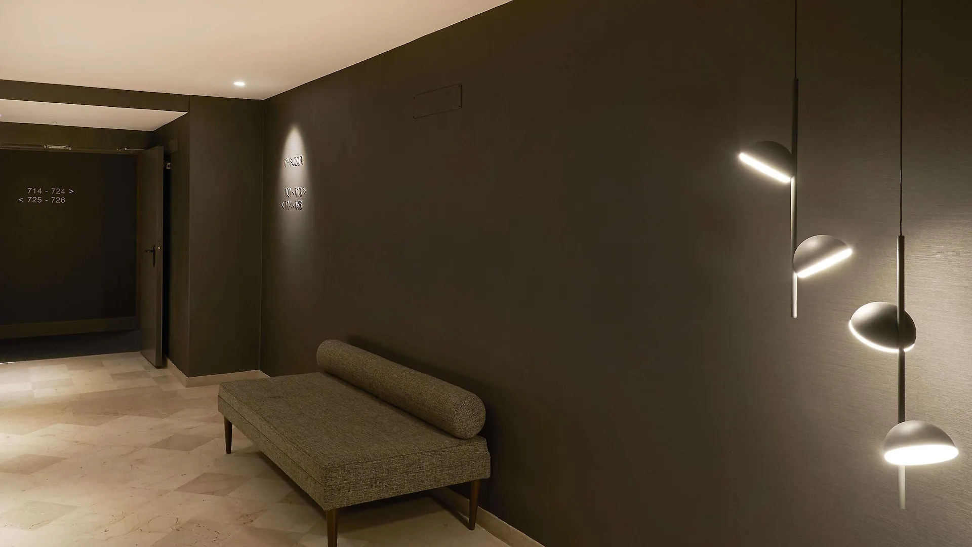 Nh Sants Barcelona Otel