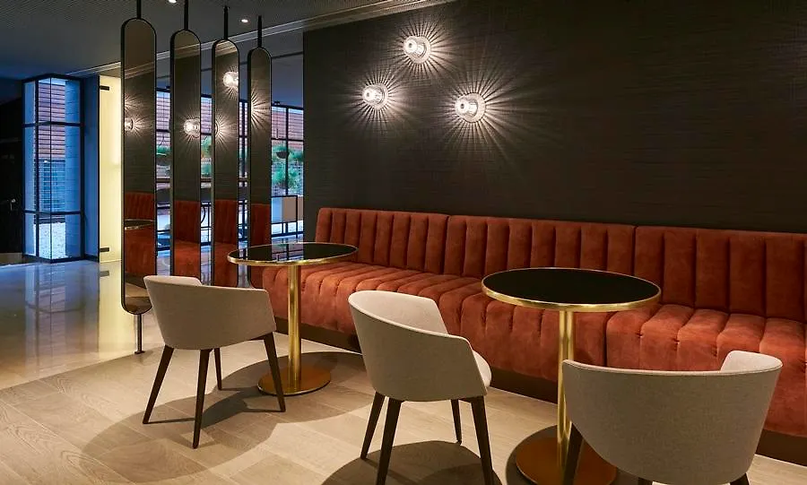 Nh Sants Barcelona Otel
